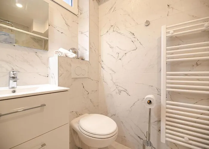 Ξενοδοχείο με διαμερίσματα Cosy In Center - With Ac