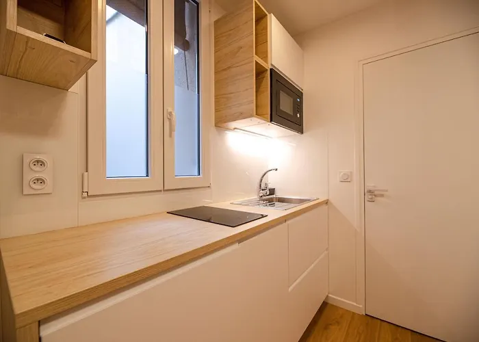 Ξενοδοχείο με διαμερίσματα Cosy In Center - With Ac 3*