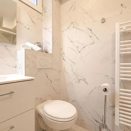 Apartahotel Cosy In Center - With Ac